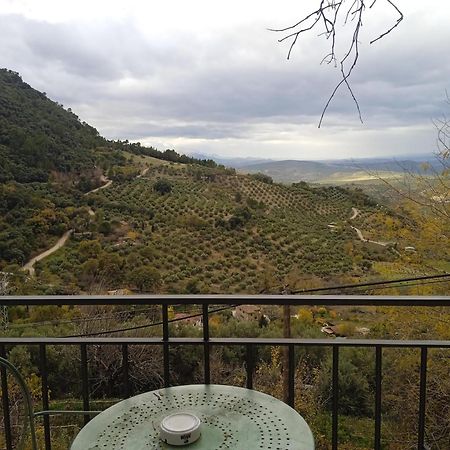 Burunchel Hotel San Julian מראה חיצוני תמונה