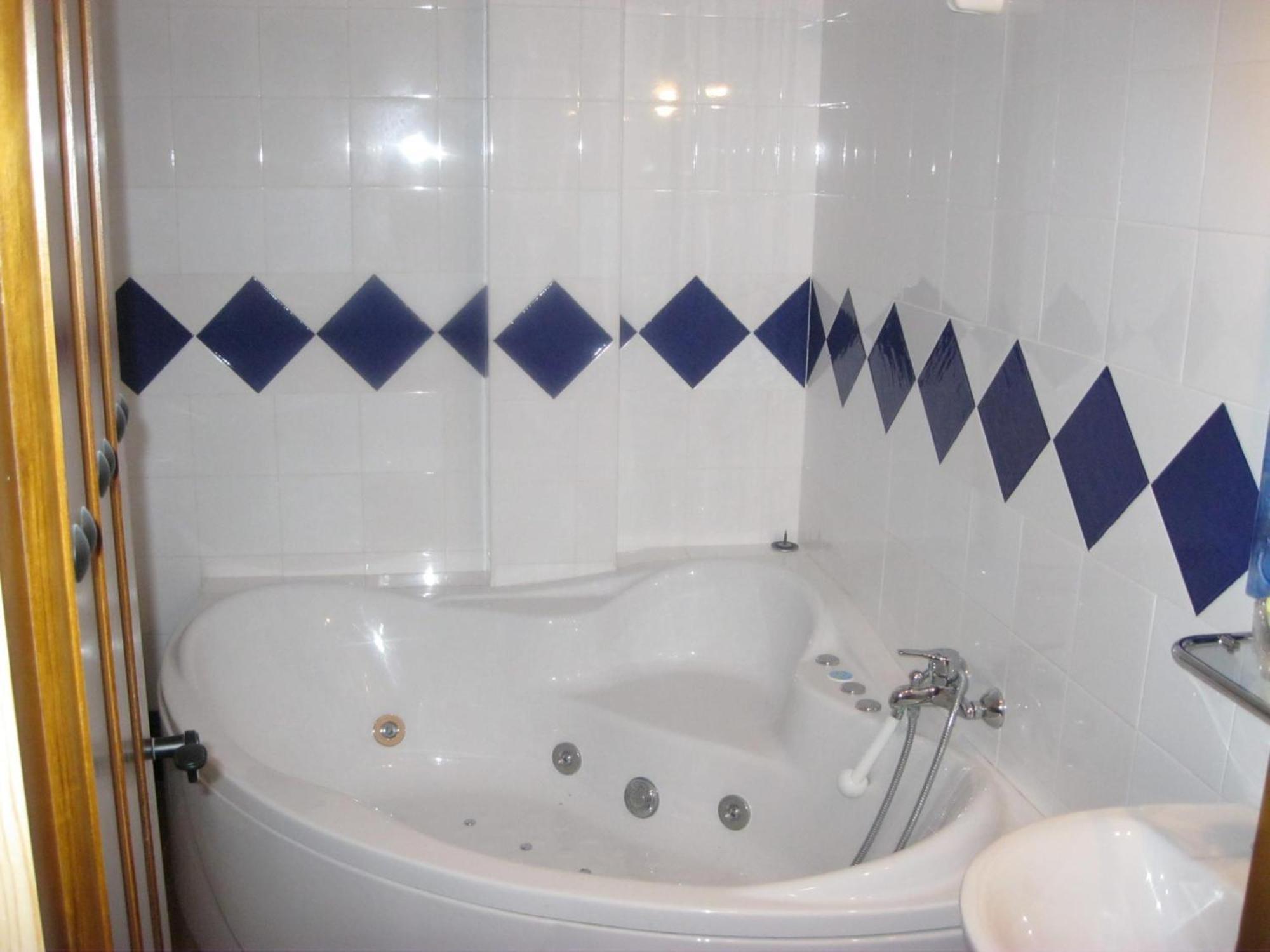 Burunchel Hotel San Julian מראה חיצוני תמונה