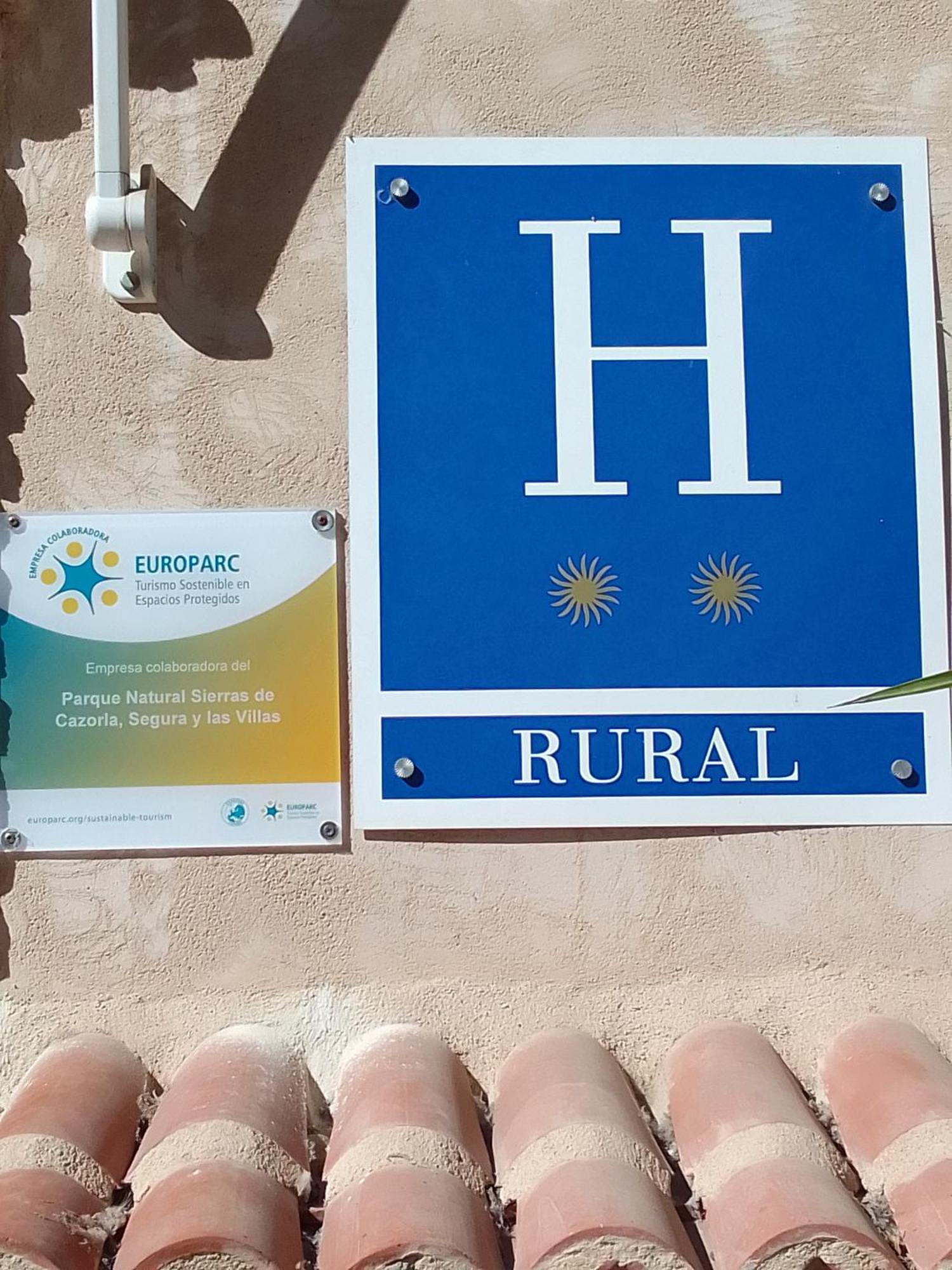 Burunchel Hotel San Julian מראה חיצוני תמונה