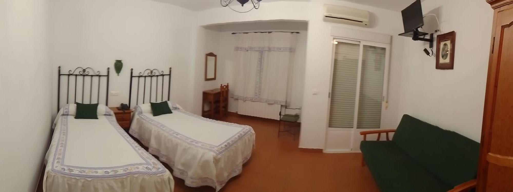 Burunchel Hotel San Julian מראה חיצוני תמונה